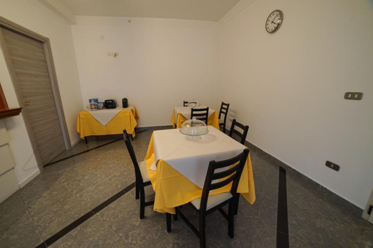 Central Home B&B Cosenza Dış mekan fotoğraf